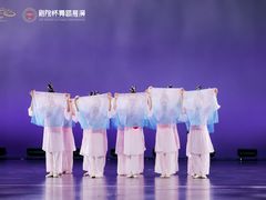 -小芳舞蹈团·少儿舞蹈·中国舞(龙江校区)