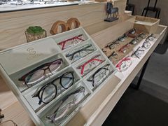 -Trend1881视光·蔡司视觉(领展广场店)