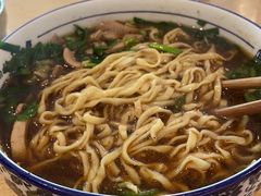 -镇南锅盖面馆(解放路店)