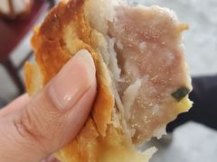鲜肉月饼-草庐酒家