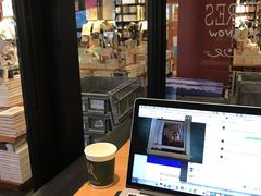 -西西弗书店＆矢量咖啡(花园城店)