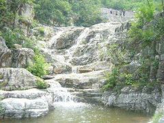 -大平台龙居瀑布旅游区