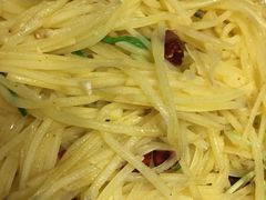 -吴记酱骨炖菜馆(西大直街店)