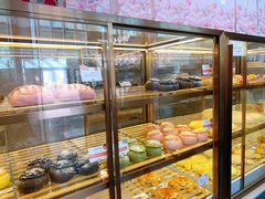 面包甜点陈列柜-奈雪的茶(中储能店)
