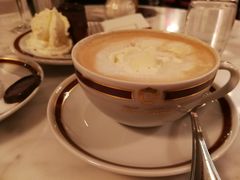 -Cafe Sacher(WIEN)