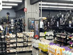 -迪卡侬(越秀公园店)