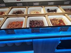 -鑫海汇海鲜烤肉火锅自助(七彩城店)