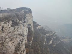 -抱犊寨风景区