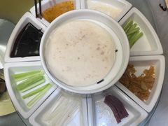 八寶盒-羲和雅苑•北京烤鸭(国贸商城店)