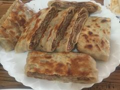 -溢心园香河肉饼总店