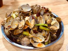 隔壁店的辣炒花蛤-清真·马峰烤肉(小学习北巷店)