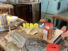 -荣誉国际酒店-云顶旋转餐厅