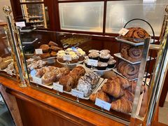 -Bouchon Bakery