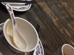 -正宗鸡饭粤香酒家(朱村店)