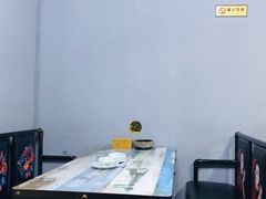 -传奇龙虾·烤牛肉