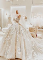 -艾米丽婚纱礼服