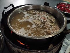 -阿婆东山羊肉店(鸿港海鲜批发市场店)