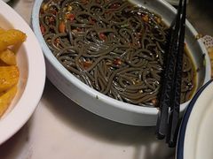 -偶屋里钵少爷(时代广场店)