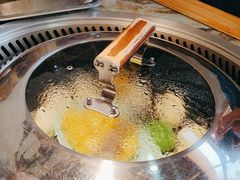 -锅老头海鲜铁锅炖