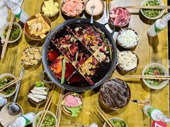 -正南齊北重庆老火锅(光华村直营店)