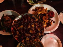 -酤居湖景音乐餐吧(安宁店)