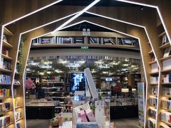 -覔书店(壹方城店)