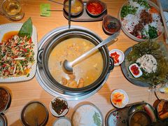 -一朵菌·野生菌探索家火锅(南亚店)
