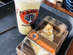 -J.CO Donuts & Coffee(Mal Bali Galeria)