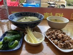 -裕兴记·三虾面(西北街总店)