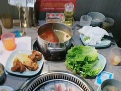 -金滏山·烤肉海鲜火锅自助(襄阳万达店)