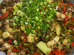 -廖哥泡椒兔(峨眉店)