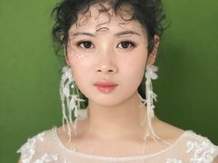 -金夫人化妆摄影职业培训学校