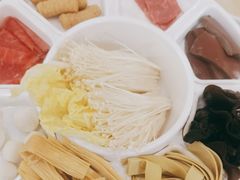 -鸡遇虾煲干锅火锅(小寨金莎店)