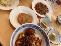 -沪西老弄堂面馆(定西路店)