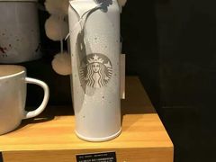 -星巴克臻选(郑州国贸360广场店)