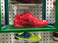 -YONEX苗江运动城(源深店)