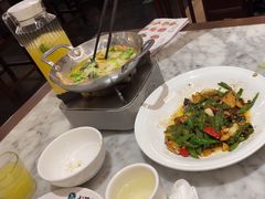 -小菜园新徽菜(宜兴八佰伴店)