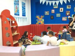 -美吉姆国际儿童发展中心(红谷滩绿地缤纷城中心)