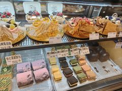 -UH祐禾(武汉武商MALL店)