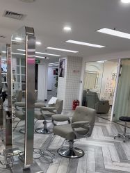 -米娜护肤造型