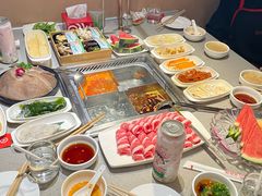 -海底捞火锅(新松江路生日主题店)