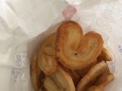 蝴蝶酥-上海哈尔滨食品厂(汇联商厦店)