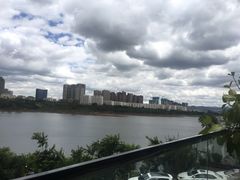 -酤居湖景音乐餐吧(安宁店)