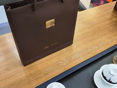 -小罐茶(广百百货中怡店)