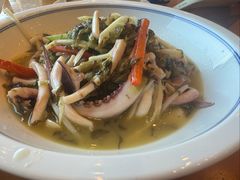 -侬佳蒸菜馆(听潮店)