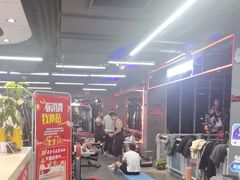 -开阳里游泳健身