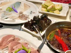 -围炉夜话·潮汕卤水火锅(榕江店)