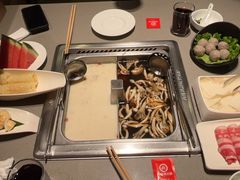 -海底捞火锅(杭州天虹购物中心店)