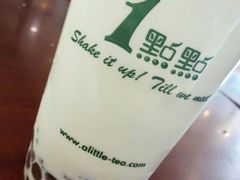 乌龙玛奇朵-1点点(同曦假日百货店)