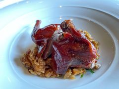 乳鸽糯米饭-三号黄浦会Canton Table